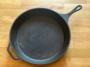 Lodge USA 14SK Cast Iron Skillet Teardrop Handle Frying Pan - Unseasoned - Picture 1 of 12