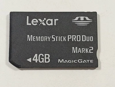 MEMORY CARD - MEMORY STICK SONY PLAYSTATION PORTABLE (PSP) 4 GO (LEXAR) OCCASION - Immagine 1 di 2