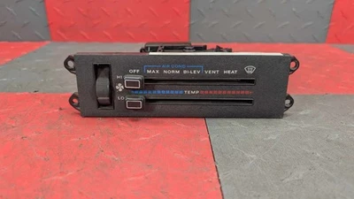 1986-1990 Jeep Wagoneer HVAC Heater AC Climate Temperature Controls OEM - Image 1 of 4