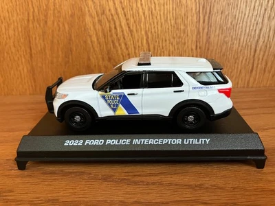 1/43 New Jersey State Police 2022 Police Interceptor Utility With Display Case - Image 1 of 4