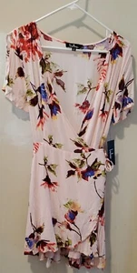 Lulus Wickel-Minikleid Gr. S Cherished Love Rouge Rosa Blumen Schlitzärmel Neu mit Etikett $ 56 - Bild 1 von 4