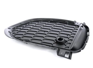 New Bumper Closed M Grille Right Side for BMW X5 F15 51118064636 - Picture 1 of 6