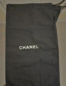 "Bolsa antipolvo Chanel Bolso de mano Cubierta de almacenamiento de zapatos Bolsa Cordón Negra 12 X 7 3/4""" - Imagen 1 de 5