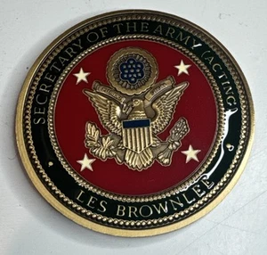 The Secretary Of The Army Les Brownlee Acting Challenge Coin / US Army / USA - Foto 1 di 3