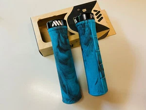 All Mountain Style Berm MTB Handlebar Grips - Picture 1 of 43