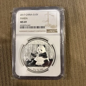 2017 China 10 Yuan 30 .999 Gram Silver Panda NGC MS69 S10Y - Picture 1 of 2