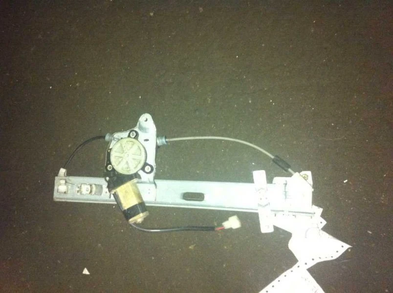 Chevrolet S10 Blazer 1995 bloqueo delantero derecho potencia Foto 1 de 2