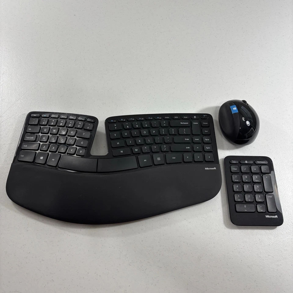 Teclado inalámbrico ergonómico sin dongle Microsoft Sculpt mouse number pad Mdl 1559 Foto 1 de 4