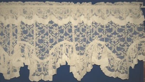 FRAN A CREAM ALL OVER FLORAL FLOUNCE NET CURTAIN WITH A ATTACHED TOP FRILL. - Picture 1 of 6