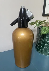Sparklers Gold Soda Siphon Metallic 60s 70s Xmas Bar Collectible Retro Gift Prop - Picture 1 of 12