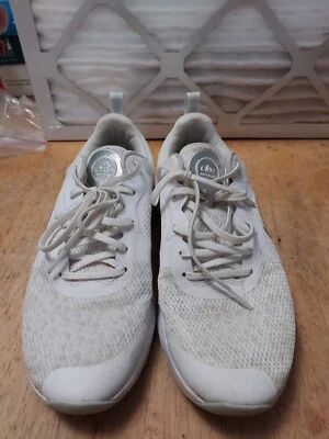 Nike Renew Athletic Shoes White US 7.5 DA1349-101 Comfort Footbed Trainers - Image 1 of 4