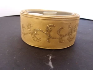 Member's Mark Pre. Wired Ribbon 1.5" Wide x 3 yds & 4 Yds(2pc)=7yd gold glitter - Picture 1 of 4