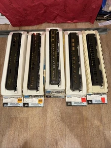 HO scale AHM Rivarossi Santa Fe 6 Passenger cars Set Coach Combine Obsrv. Pullma - Picture 1 of 9