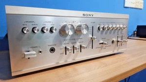 Excellent condition Sony TA-1150D high quality vintage audio pre/power amplifier - Picture 1 of 12