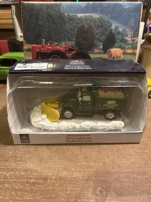 Quitanieves Lemax Carole Towne Christmas Village Craigs arena y grava con caja Foto 1 de 4