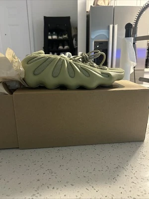 YEEZY 450 - Image 1 of 4