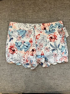 NWT Crown & Ivy Kids Toddler Girl Floral Shorts 4T - Picture 1 of 4