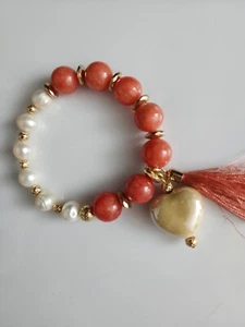 Bracelet Salmon Pink Beads Freshwater Pearls Stretchable Gift Handmade - Bild 1 von 4