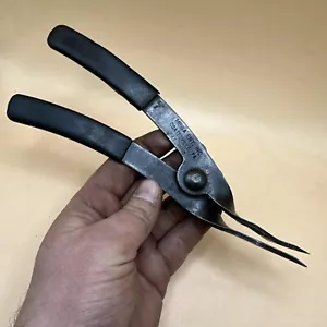 MEGA ENT Tools USA Black Grip Panel Clip Pliers - Picture 1 of 4