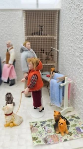 1:12th Scale Dolls House furniture Dog Grooming Box, Dolls, Animals Complete Set - Picture 1 of 10