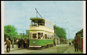 Tramway Blackpool 40 Setting Down Passengers At Crich Town End Tram Postcard - Picture 1 of 2