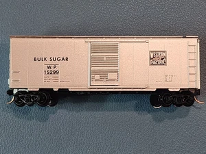 N SCALE Micro Trains Western Pacific 40' Standard Boxcar WP 15299 Bulk Sugar - Picture 1 of 10