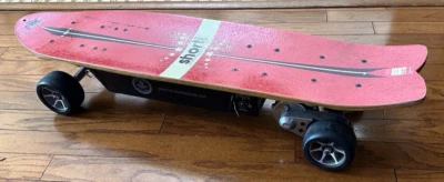 Fiik SHORTI Monopatín Todo Terreno Alimentado por Batería LEER VENTAS AL POR MENOR $899.00 Foto 1 de 4