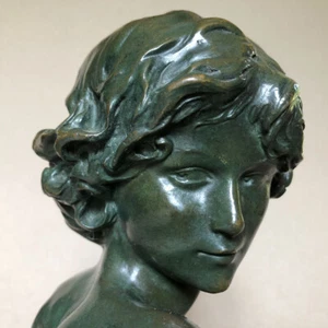Antonin Injalbert (1845-1933) — éphèbe — bronze à patine verte signé sur marbre. - Foto 1 di 13