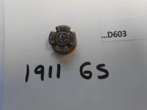 PIN NIÑA SCOUT FECHADO 1911 ATORNILLADO? D603 - Imagen 1 de 1