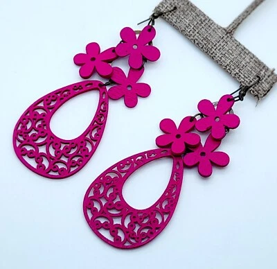 E001 Retro long Carved Wood FUCHSIA Teardrop & flower Dangle fashion Earrings #3 - Image 1 of 3
