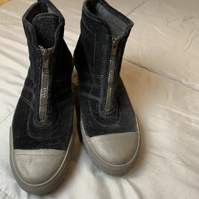 Bota DKNY Negra Terciopelo Cremallera al Tobillo Para Mujer 7 Grunge Gótico Punk Glam Rock Foto 1 de 4