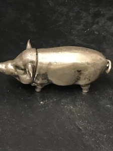 ANTIQUE NOVELTY SOLID STERLING SILVER VESTA CASE MODELD AS A  PIG - Picture 1 of 10