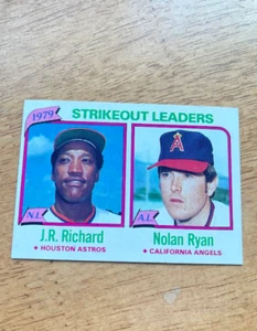 DCC: 1980 Topps League Leaders Strikeouts J.R. Richard Nolan Ryan #206 VG-EX+ - Foto 1 di 2