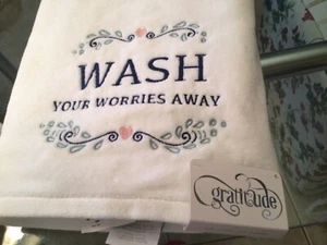Dankbarkeit Badetuch bestickt WASCH DEINE SORGEN WEG Gott Schrift NEU Neu mit Etikett - Bild 1 von 6