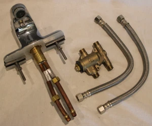 Symmons SLC-6000-MV 1-Handle Centerset Metering Faucet w/Tempering Valve Chrome - Picture 1 of 5