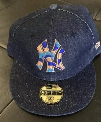 Raro sombrero ajustado New Era New York Yankees 59Fifty. Emblema camuflaje rosa y azul. 7-1/2 Foto 1 de 4