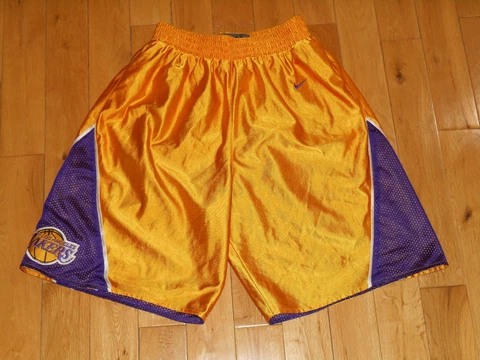 Vintage 90s Nike LOS ANGELES LAKERS Purple & Gold Reversible NBA Team SHORTS Med Cover
