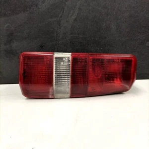 Discovery 1 300 Tdi Rear light Unit Right Hand No Indicator (red) AMR1295 - Picture 1 of 7