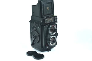 Yashica MAT 124-G good condition + Case+ Lens Cap Fully Functional - Bild 1 von 13