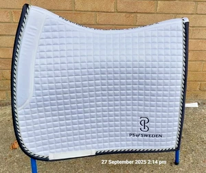 PS Of Sweden Competition Pro Signature Dressur Schabracke WHITE FULL (V20) - Bild 1 von 3