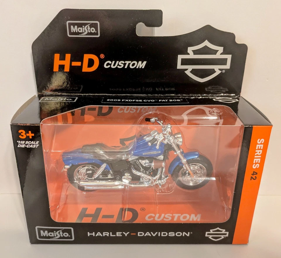Maisto Harley Davidson 2009 Blue FXDFSE CVO Fat Bob Series 42 1:18 die cast - Image 1 of 4