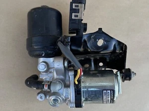 ATTUATORE SERVOFRENO POMPA ABS IBRIDA 3.5 BENZINA LEXUS RX 450H RX450H 2009-2022 - Foto 1 di 1