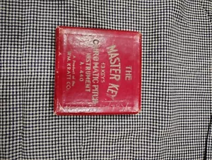 vintage Chromatic pitch instrument the master key - Picture 1 of 4