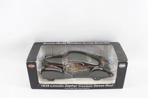 NEW IN BOX DIECAST HARLEY-DAVIDSON 1939 LINCOLN ZEPHYR CUSTOM SCALE 1:24 - Picture 1 of 5