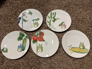 Noritake x Studio Ghibli Neighbor Totoro 6,1 pulgadas de diámetro 5 platos de aperitivo - Imagen 1 de 8