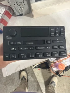1998-2000 Ford Explorer Ranger Stereo Radio Cassette Player OEM YL3F-18C870-AA - Picture 1 of 8