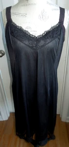 VINTAGE JET NERO CON PIZZO NERO FIRST LOVE SLIP DONNA NYLON COMPLETO TAGLIA 40 - Foto 1 di 4