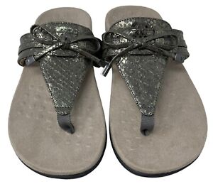 NEW Vionic Amaya Women's Size 6W Wide Sandals Shoes Gray Snake Print Flip Flop