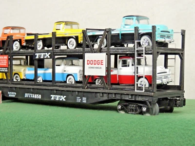 MENARDS AUTO CARRIER con SEIS CAMIONES DODGE SWEPSIDE P U #275-9012 ESCALA O 3-R NUEVO EN CAJA Foto 1 de 4