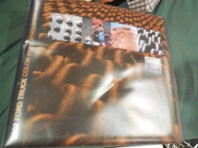 Ford Ranger F-150 Superduty Econoline Excursion 2002 color distribuidor carpeta de álbum Foto 1 de 3